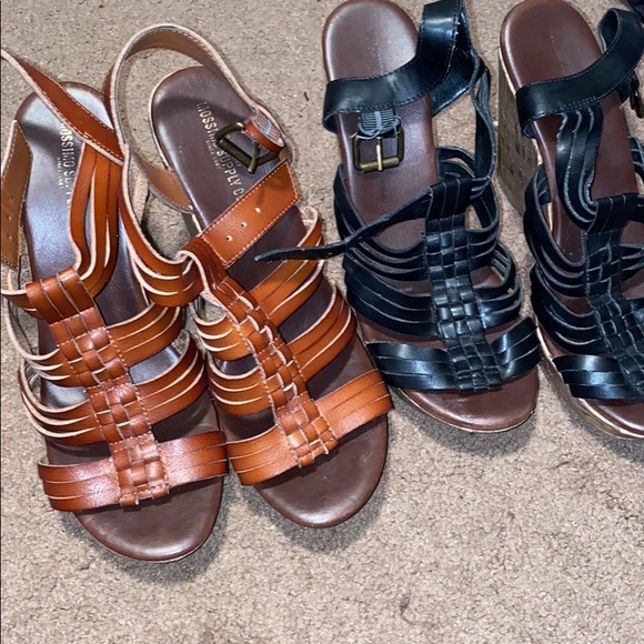 Women’s Mossimo wedges - Picture 1 of 3